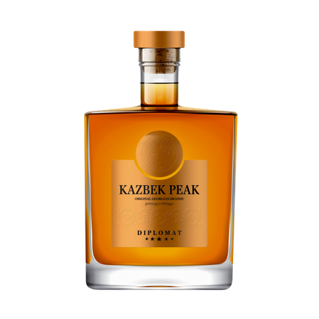Brandy Kazbek Peak Diplomatic 0,5 l 36% | 2K Galeria Alkoholi