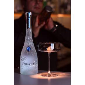 Wódka Pravda 1,75l 40%