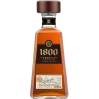 Tequila 1800 Añejo 0,7 l 38% – meksykańska tequila premium ze 100% agawy Blue Weber. Bogate nuty wanilii, karmelu, przypraw i dę